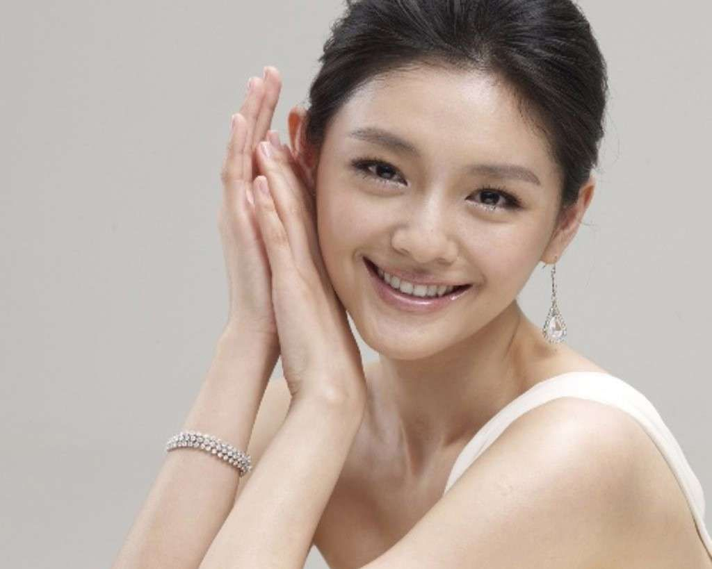 Barbie Hsu